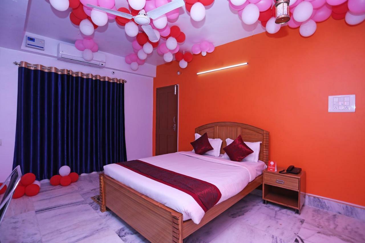 Oyo 10994 Hotel Luxury Inn Patna  Bagian luar foto